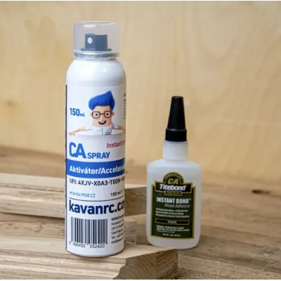 Aktivátor CA, 150 ml, spray